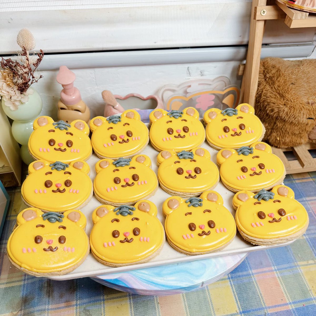 aiiiigarcia0103's tweet photo. sweet treats for tomorrow’s birthday café event for Juwon 😍
see you 💛

limited qty

#JUWONderlandASweetDreamAdventure 
#박주원 #AHOF https://t.co/wsUxMLchCf
