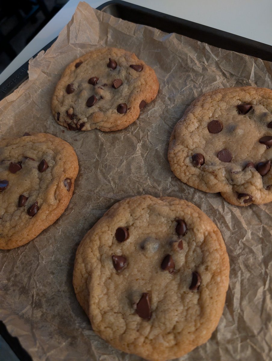 pray444plagues's tweet photo. in that phase of ed where all i do is Bake stuff https://t.co/J8MWO9vyBU