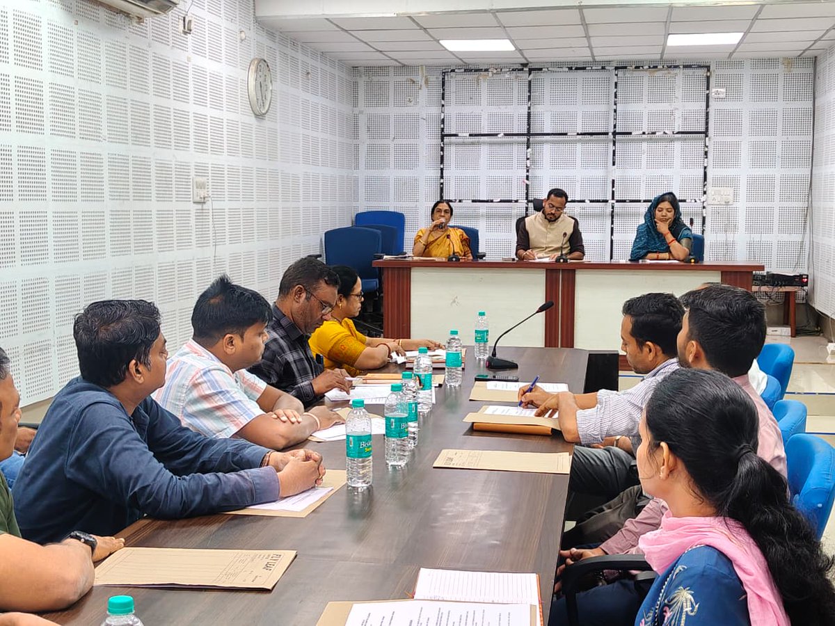 Collector & DM, Balangir tweet media