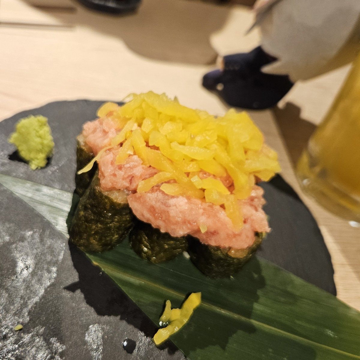 fin_2h's tweet photo. 丸1日鑑賞会💪
昼の部で当たり前だけど全部見きれなくて美味しいご飯食べた後に夜の部(朝までコース)でぶっ続けで眠気もやばいけどめちゃくちゃ楽しかった🫶 https://t.co/rxO4weB1SI