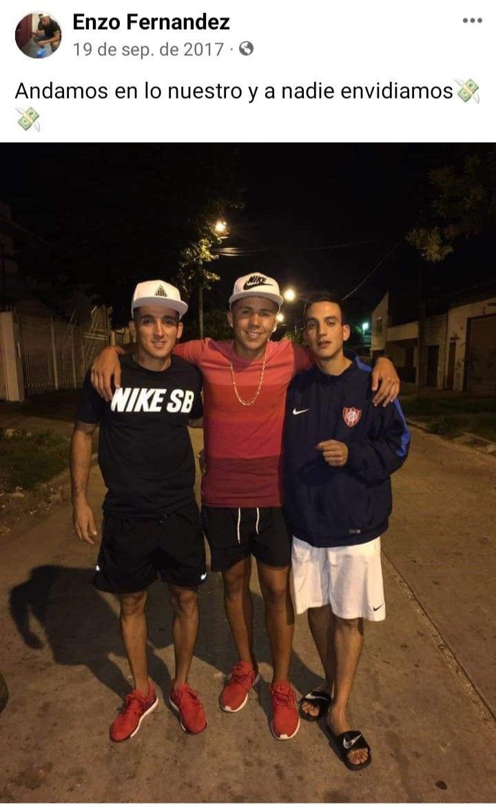 azussugus's tweet photo. ustedes quieren afectar a enzo jeremias fernandez pero lo q no saben es q desde q el turro nació carga con la envidia, m reí el posta no soltaba la palabra envidia https://t.co/9atmphPAIA