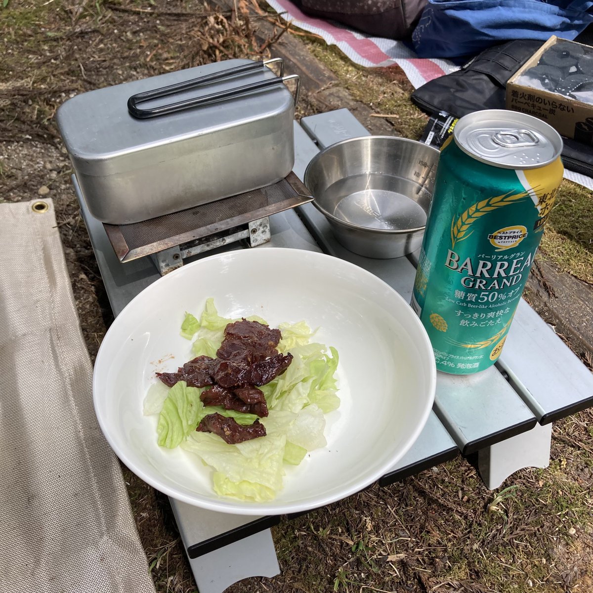 11mrsd's tweet photo. 職場の方から譲り受けた
焚き火台を初使用。 https://t.co/ele61aYlgQ