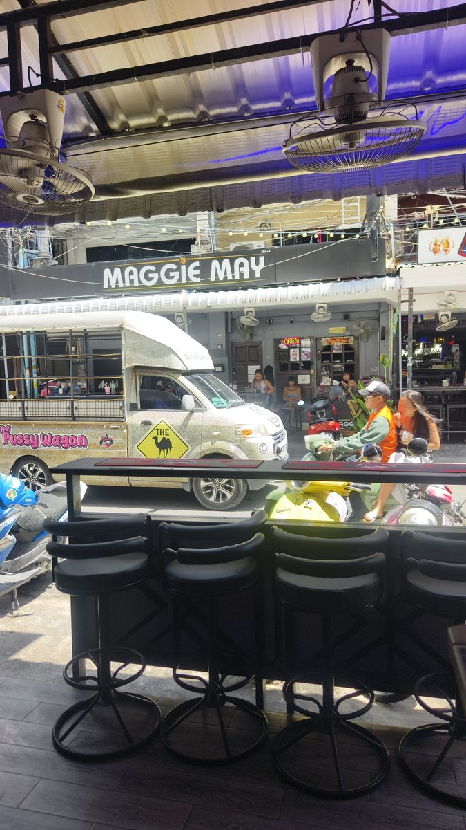 BuzzinPattaya's tweet photo. Have you been on the Pussy Wagon" here in #pattaya #soichiyapoon on a #barcrawl with #maggiemays ? Check out the details and timings https://t.co/lrnXb1fDQI
