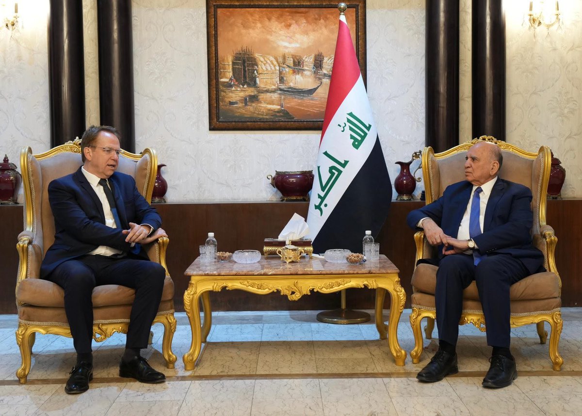 Iraqimofa's tweet photo. وزير الخارجية يلتقي السفير الفرنسي بمناسبة انتهاء مهام عمله في العراق – وزارة الخارجية العراقية https://t.co/AtwSr3RFnk https://t.co/6QQpy9iHb7