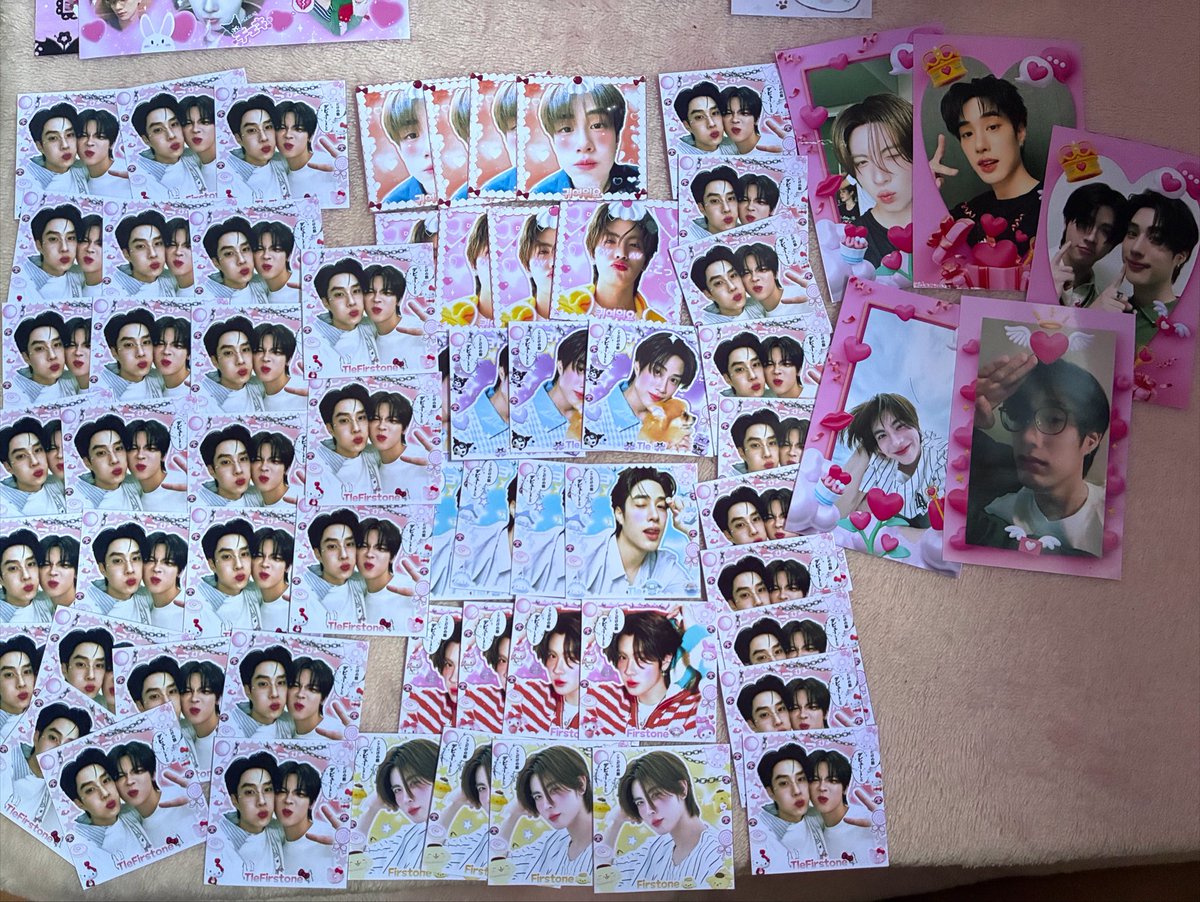 dir_mxn121044's tweet photo. :¨ ·.· ¨: 
 `· .   𝙂𝙄𝙑𝙀𝘼𝙒𝘼𝙔  วันบวงสรวง #YourtuberSeries 

stickerTleFirstOne  4x4 cm ⭐️
มารับกันได้น้าาา

📍 ･ ᴘʜᴇɴɪx ᴘʀᴀᴛᴜɴᴀᴍ 𝟨 ꜰʟᴏᴏʀ
🗓️ ･ 𝟤𝟩 ᴊᴜʟʏ 𝟤𝟢𝟤𝟨
⏰ ･ ᴛʙᴀ.

#ติดฝนติดแจก 
#TleFirstone #เติ้ลเฟิร์สวัน https://t.co/XacmvgxzrD