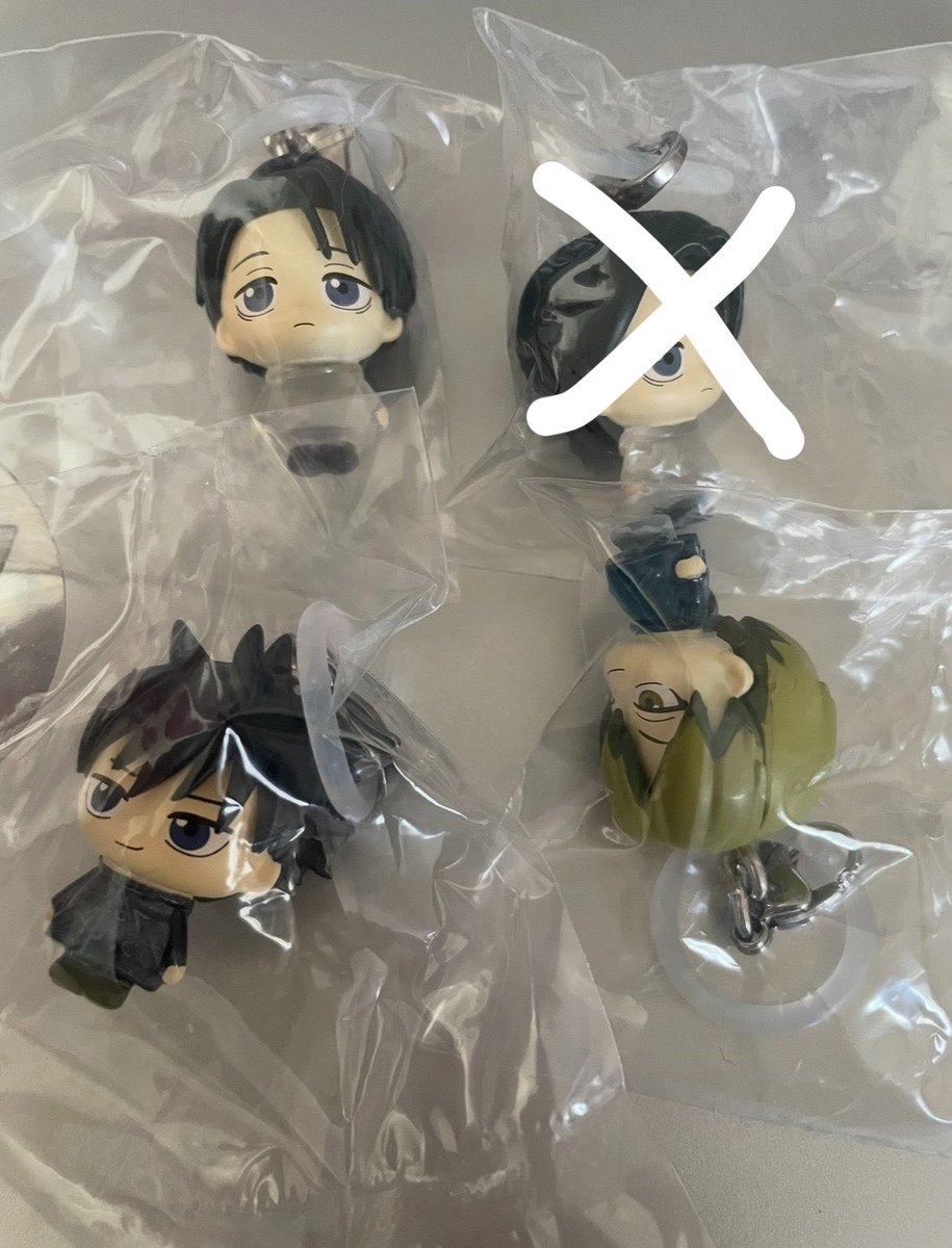 menma_1300's tweet photo. 呪術廻戦 めじるしアクセサリー 交換

譲) 前弾 乙骨、伏黒、禅院

求) 呪術廻戦 5周年 めじるし(今弾)
      五条＞狗巻、乙骨、夏油＞その他

五条の場合は複数(当方):1可能です。
郵送のみ。
リプよろしくお願いいたします。 https://t.co/bqYPRedOF1