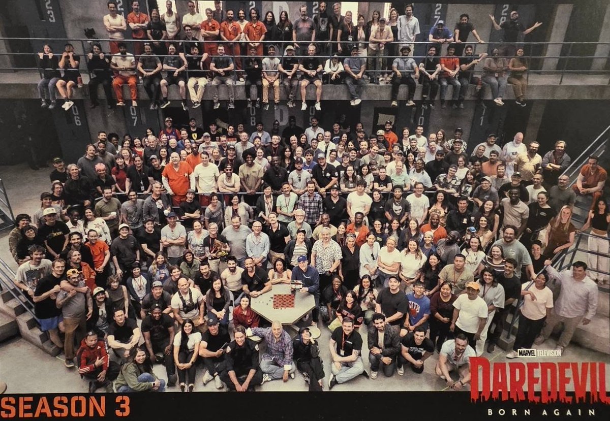 _DaredevilShots's tweet photo. The cast and crew of ‘DAREDEVIL: BORN AGAIN’ Season 3 on the Riker's Prison set. ❤️

You just know we’re getting some crazy sequences here.

(📸: corycandrilli) https://t.co/V3J7KU3qZm