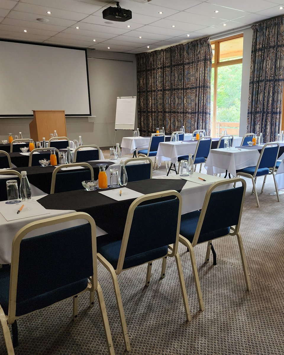 LittleSwitz_'s tweet photo. Get the team out of the office and into the Berg. At Little Switzerland Resort, productive days come with mountain views and space to reconnect.

#LittleSwitzerland #Drakensberg #Conferencing https://t.co/AeS6eAgQXF