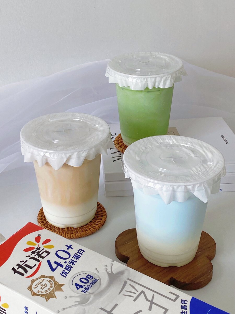 MirthaDavanzo's tweet photo. Try this 5-min iced matcha latte recipe at home! Whisk matcha powder + hot water till smooth, add ice and oat milk, stir gently. Creamy, refreshing and way better than takeout. Tag a friend who needs this!， https://t.co/7uKIlsk8Rz