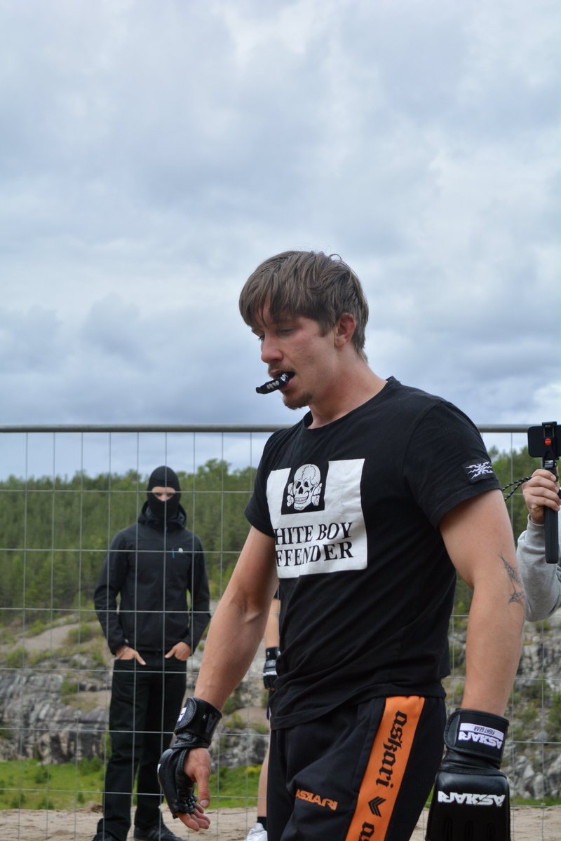 lillgurra_'s tweet photo. ⚔️
#aktivklubb #sc1 #supercleanone #sverige https://t.co/oLk6V4s9EP