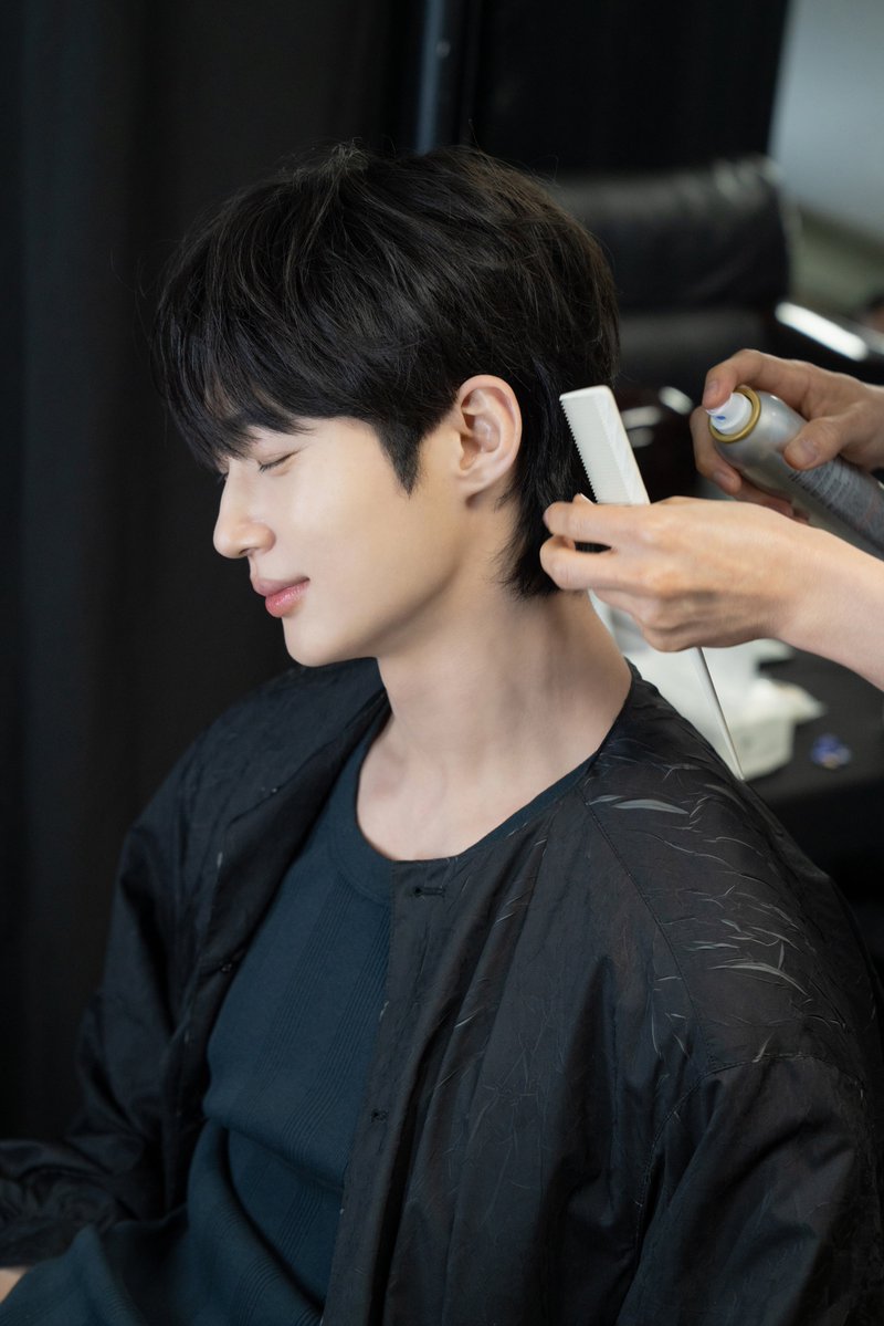 VARO_ent's tweet photo. [📷] 

2026 ByeonWooSeok Asia Fanmeeting Tour
<The Secret Library> in Seoul
Behind Photo 📸

🔗🐶 https://t.co/f3YzR6xN6E

#변우석 #ByeonWooSeok
#TheSecretLibrary_in_Seoul
#바로엔터테인먼트 #VAROentertainment https://t.co/FsGmMZ1seu