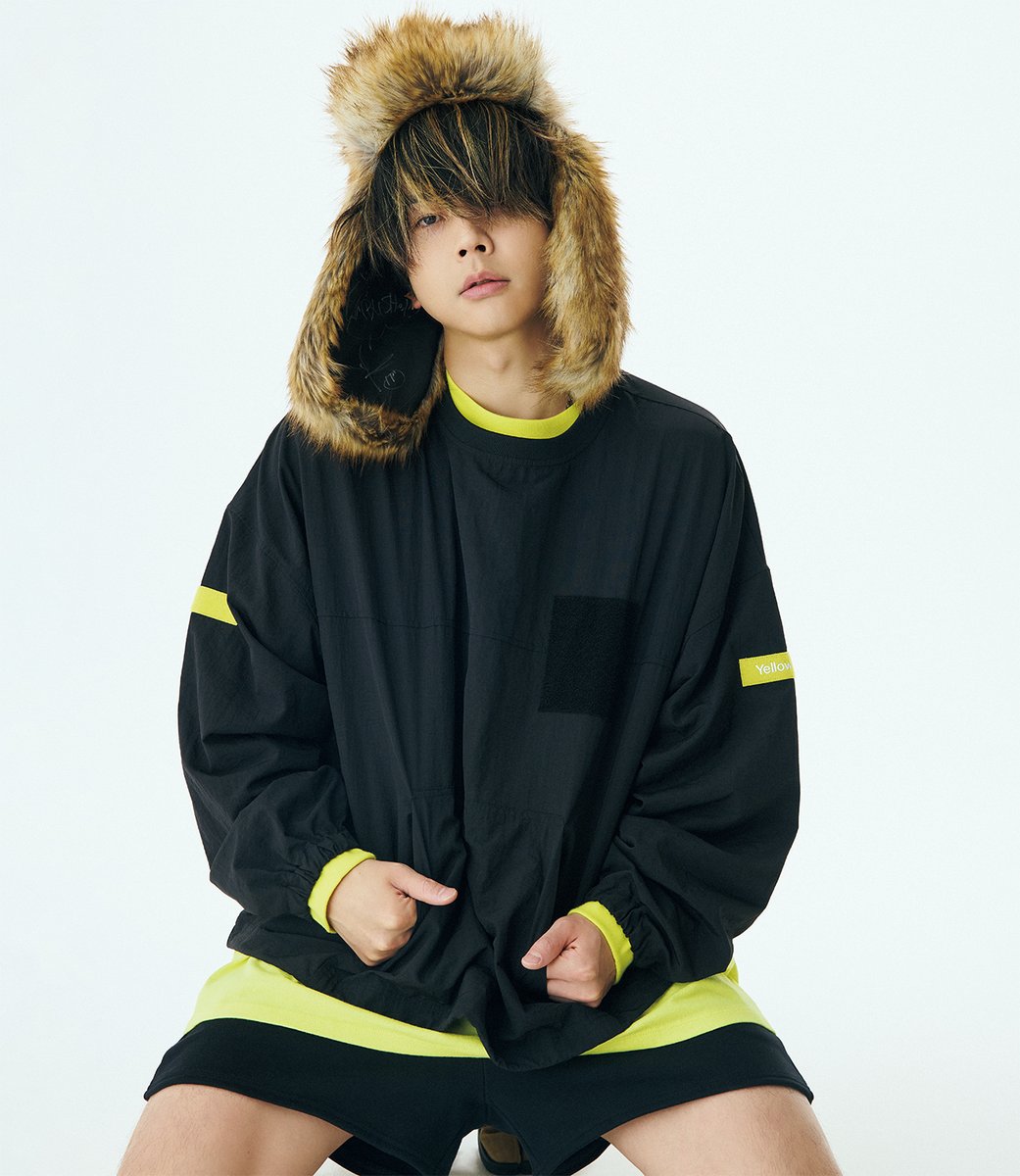 oricon's tweet photo. 増田貴久、自身のブランド「Yellow」の
全アイテムを持ち込みセルフコーデ披露💛
⠀
KEY TO LIT中村嶺亜も『装苑』初登場❗️
”表現活動”への思い語るインタビューも
https://t.co/WAd5dSB7gs
⠀
『装苑』2026年9月号、7/28(火)発売 https://t.co/t3zjmNvjeu