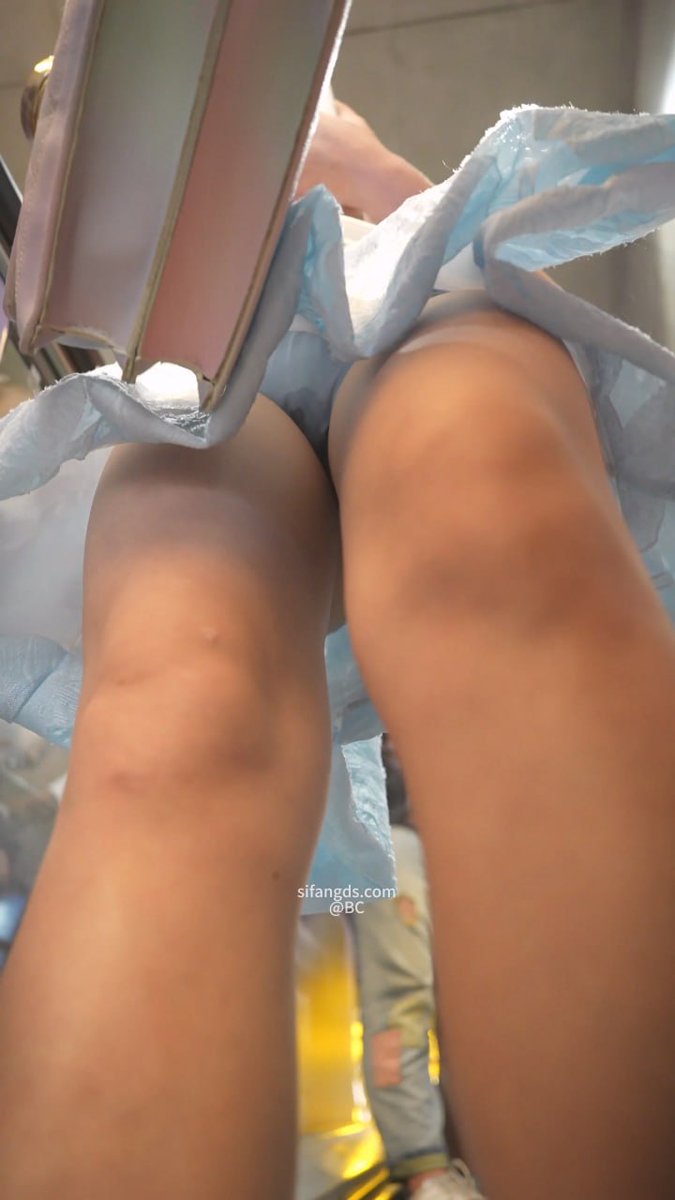 Bckcbt's tweet photo. 吊带裙美女两次被抄内裤��透包浆了骚气外露

X只发布图片视频访问TG群组观看 在线无损画质观看. #裙底 #美女 #美腿  #街拍  #街拍抄底 #丝袜 #黑丝 #反差 #厕拍 #酒店 https://t.co/GEawj2IeoU
