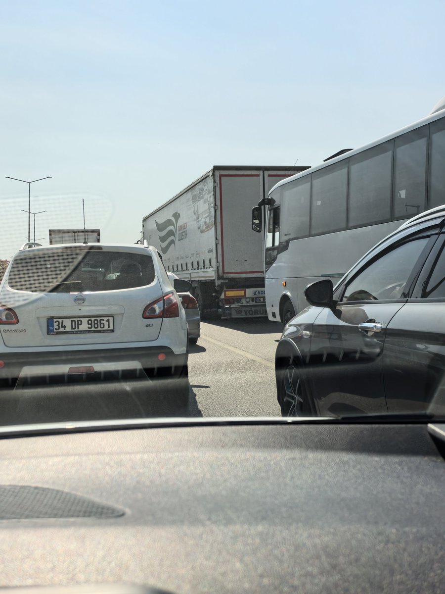 ergin_kucuk's tweet photo. @TCKulturTurizm @UABakanligi Samsun Çarşamba 📍 trafik..! https://t.co/IxhekOcRJK