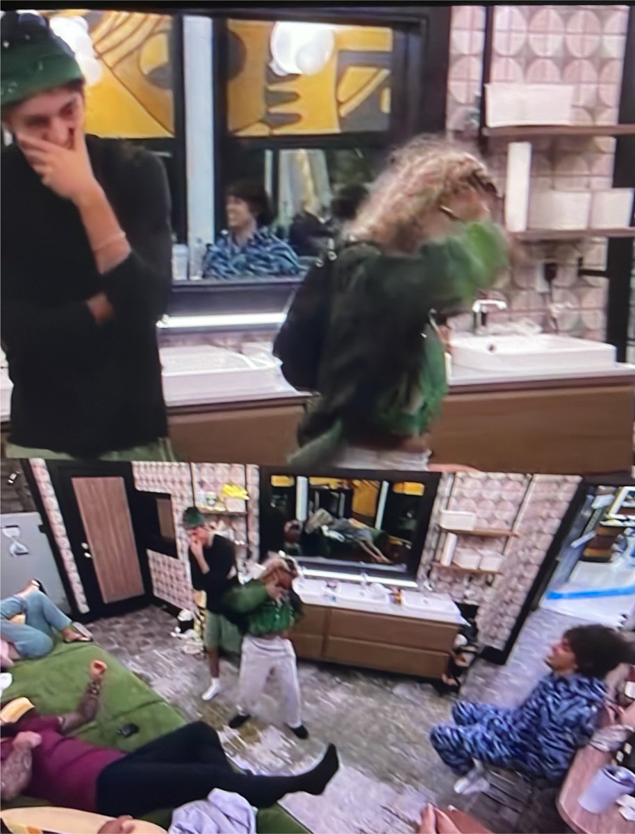 peelmesoftly's tweet photo. they are now doing a rap song 🤣🤣🤣 #bb28 https://t.co/ooWQTGdGip