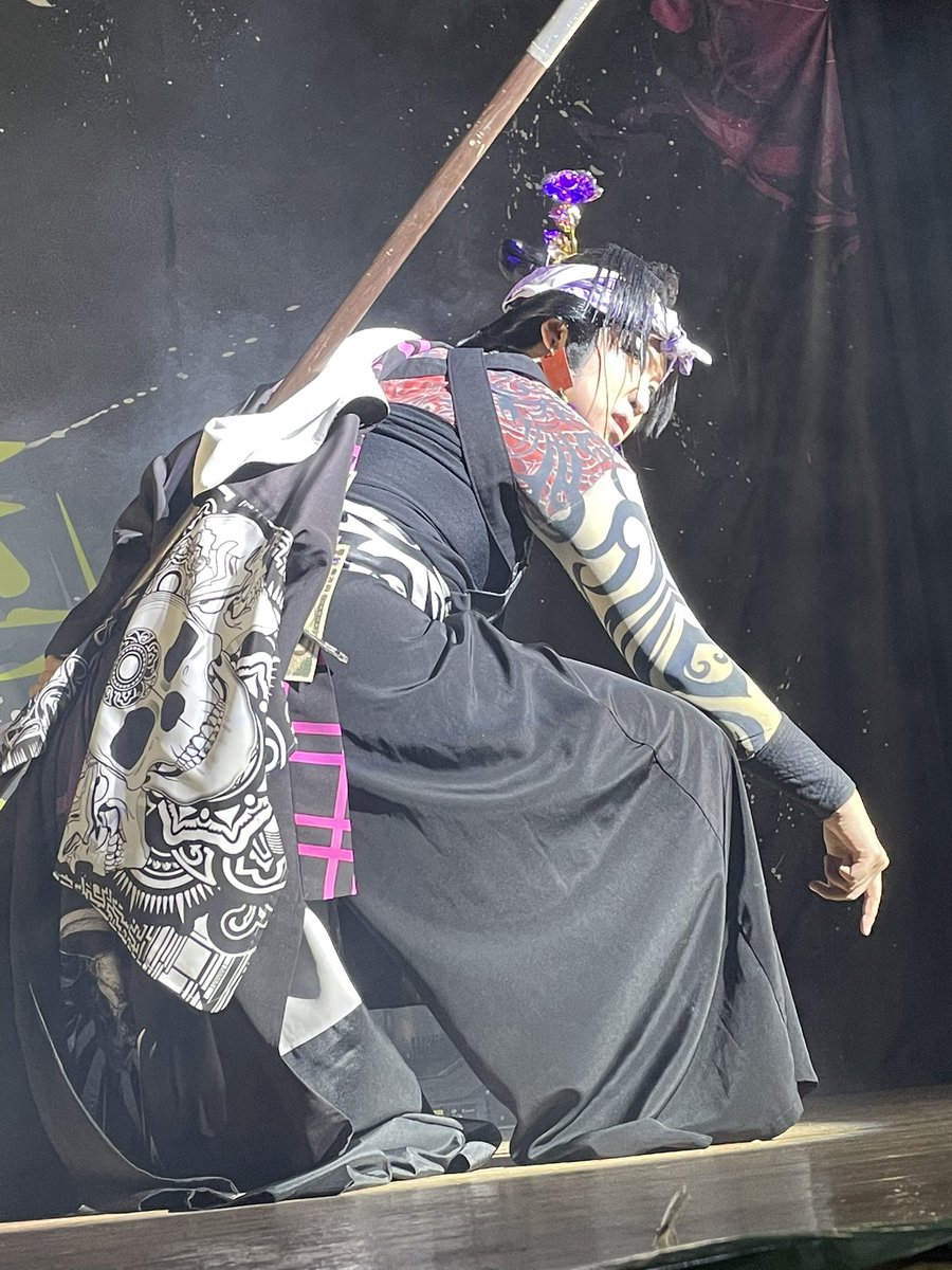 d_cxeb's tweet photo. 2026  7/21  ＃篠原演劇場　夜大入り
＃TEAM劇龍  4人祭り〜夏の陣🌟
特別ゲスト
＃劇団美山
＃里美京馬　副座長
＃里美花太郎　花形

♪Jinka

＃龍魔裟斗　副座長 https://t.co/Dy0bIya2ND