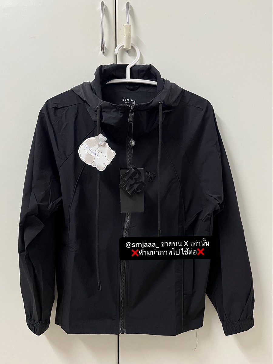 srnjaaa_'s tweet photo. #ส่งต่อ BEMING UV Shield Protect Ver.3 -(Bemingtop1151)

☀️เสื้อกัน UV รุ่นผ้าร่ม ฮู้ดซิปหน้า
 400 ค่าส่ง 25 /นัดรับมก.

📌สีดำ ไซส์ S ป้าย+ซองครบ
(ลองใส่ 1 ครั้ง อ้วนคับเสื้อแน่น🥲)

#ส่งต่อเสื้อผ้า #เสื้อผ้ามือสอง #ส่งต่อเสื้อผ้ามือสอง #ส่งต่อเสื้อผ้ามือ2 #เสื้อผ้ามือสองสภาพดี https://t.co/cc40kJD3Rm