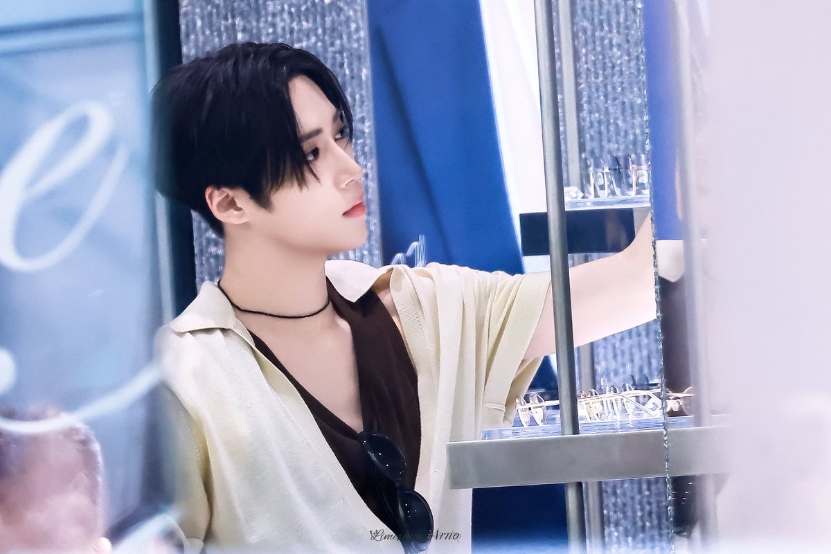 Limerence_0707_'s tweet photo. 260724

👓

#ARNO #아르노 #ALD1                    
#张家豪  #アルノ
#ALPHADRIVEONE #알파드라이브원 https://t.co/0pdQFvSjeB