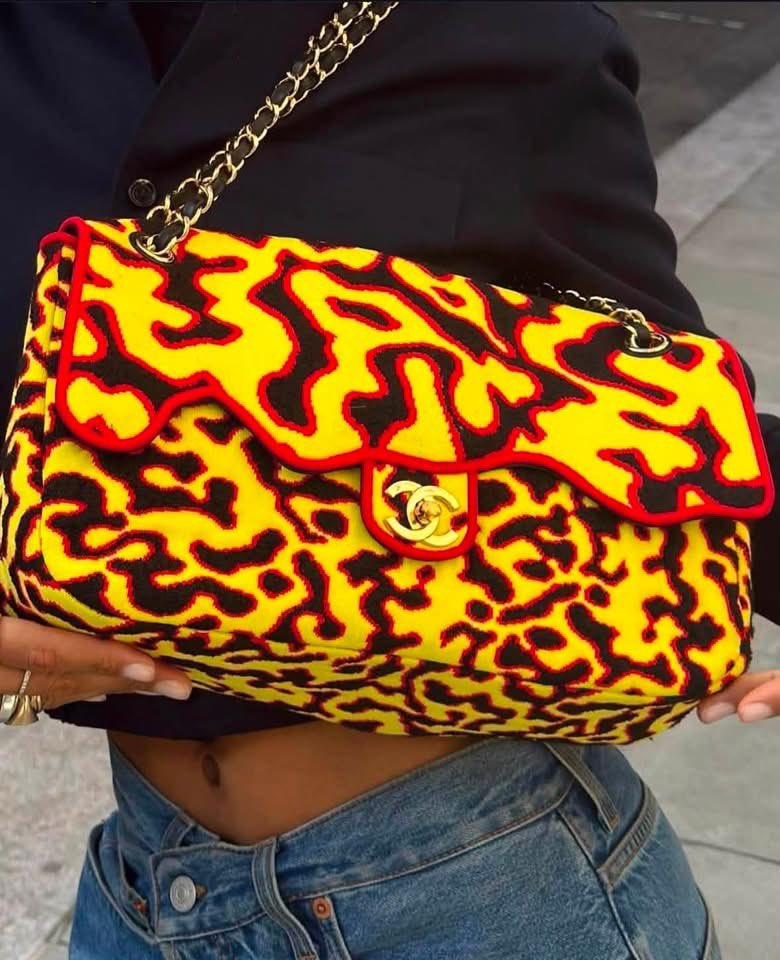 amberlytics's tweet photo. Mixed Fibers Magma Maxi Flap Yellow Black Red

In stock 
$13950 USD https://t.co/7em5gYRcHU