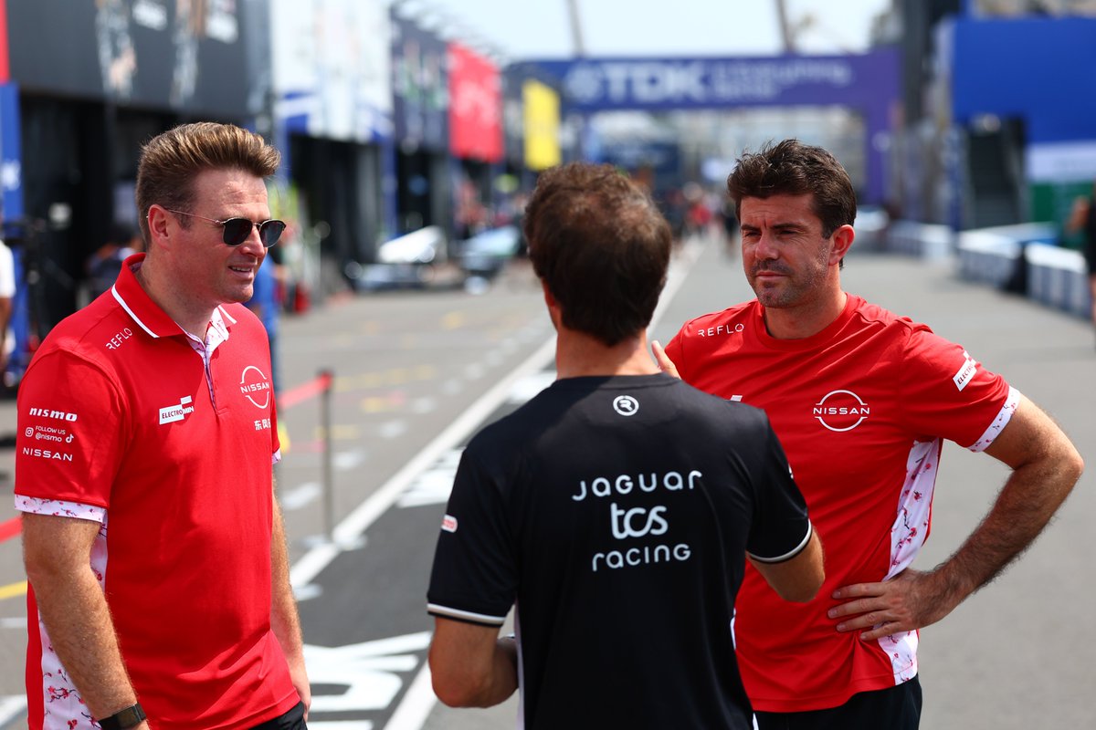 FETokyoEPrix's tweet photo. ドライバーたちも続々サーキットに到着！🇯🇵😎

2026 TDK Tokyo E-Prix開催まであと2️⃣日！✨

#FormulaE #FEjp #TokyoEPrix https://t.co/F3PuwVco9f