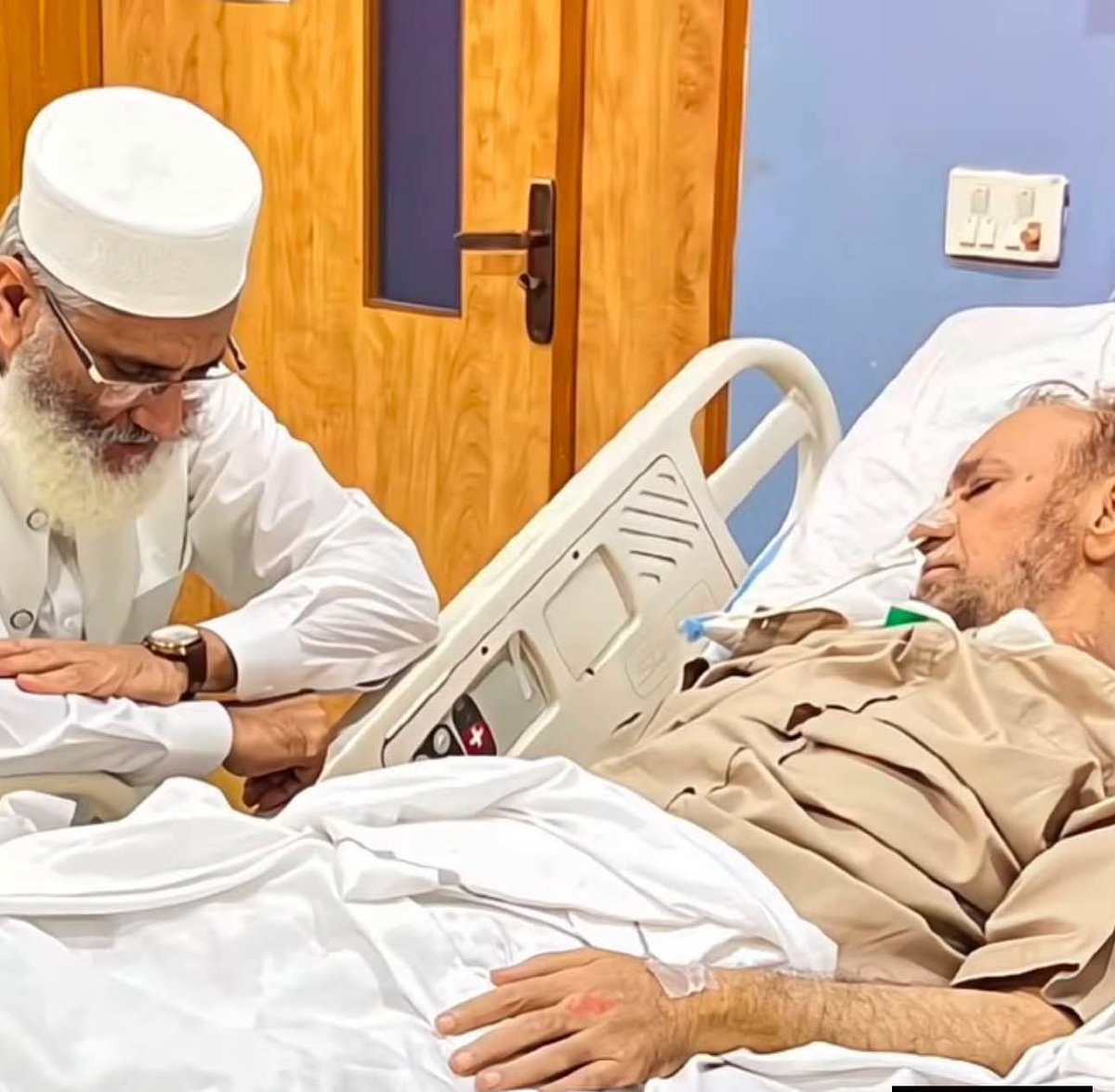 TrendsJip's tweet photo. دلوں کو بے قرار کر
کہ خود قرار پاگیا
امیر العظیم رحمہ اللہ

Jamaat e Islami 
Ameer Ul Azeem
#AmeerUlAzeem
#امیرالعظیم https://t.co/JONMDbUh9a