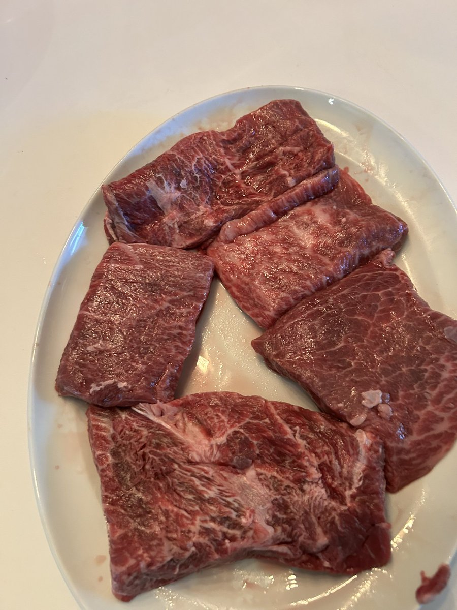rainyridgefarms's tweet photo. We do have availability for half cow purchases in August from our F1 Wagyu/ Holstein crosses
Message me for more info https://t.co/wA7drnnCcg