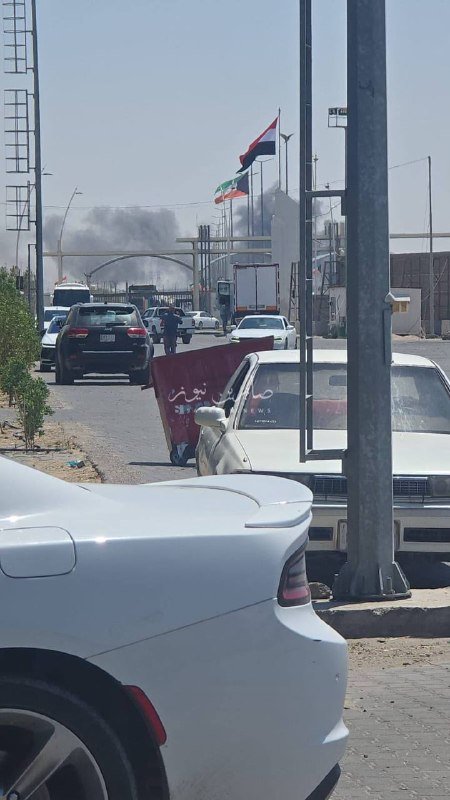 FaytuksNetwork's tweet photo. NOW: Explosions reported near the Abdali border crossing on the Iraq-Kuwait frontier, close to Basra. The cause remains unclear. https://t.co/iQdZxrpdP5