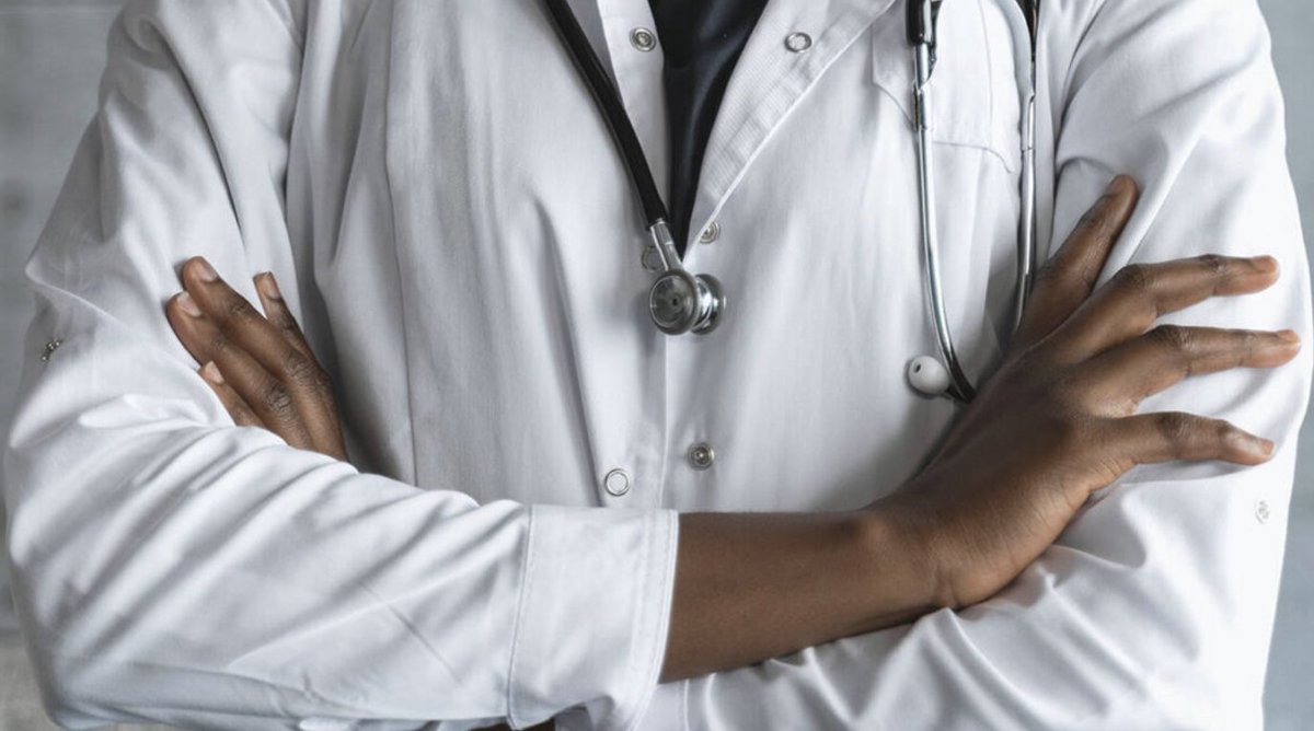 thecableng's tweet photo. SYLVESTER OJENAGBON: "The reasons for leaving are well-documented. Poor working conditions, low salaries, and political instability are the key push factors, while better pay and career prospects draw health workers to richer countries. Entry-level doctors in state hospitals have for years earned as little as 150,000 naira a month, a figure that shrank further after the naira collapsed following currency reforms in 2023. Beyond pay, there is the daily indignity of erratic power, expired consumables, equipment that has not been serviced in years, and, for many, genuine personal safety concerns. The decision to leave is not impulsive. It is the conclusion of years of accumulated disappointment."

https://t.co/tPwJtDut80