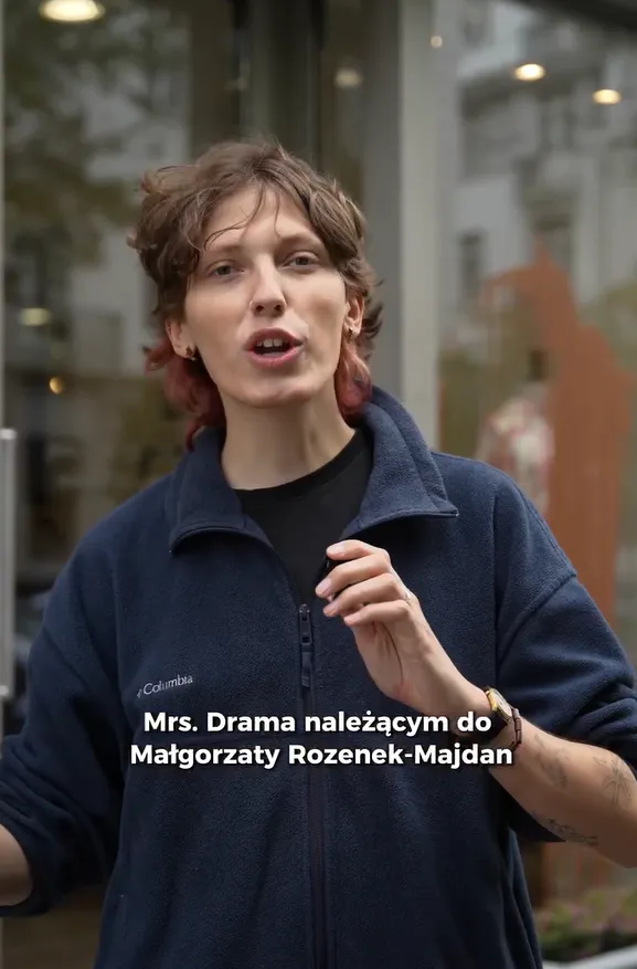 MarekLangalis's tweet photo. Jacyś nowi  aktywiszcze walczą z konsumpcyjnym stylem życia prowadzącym do ocieplenia klimatu. 

1. Oczywiście w markowym obuwiu. 
2. Ubrani w polar 23go lipca, bo tak planeta grzeje. 

Weźcie już jak chcecie walczyć z konsumpcyjnym stylem życia i zmianami klimatycznymi to postarajcie się o ciutek wiarygodności:
1. wybierajcie dzień, jak to robi nasz redaktor @jakubwiech, gdy ma być 30+ stopni 
2. Markowe obuwie zastąpcie trampkami z rynku, a ubrania bez loga.