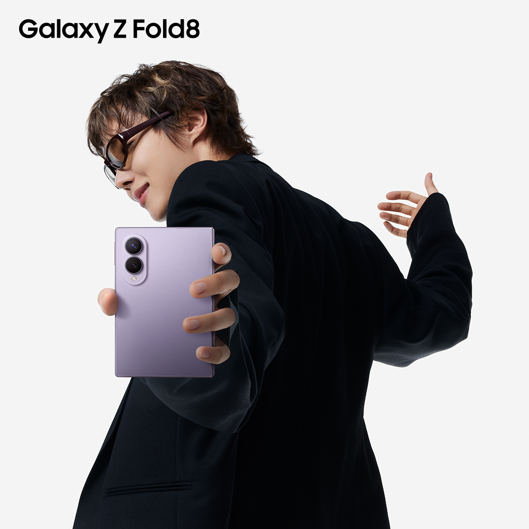 SamsungSG's tweet photo. Finally! The all-new GalaxyZFold8 just dropped J-Hope is already loving the new aspect ratio. Hope you love it too! ✨ GalaxyAI

Learn more: https://t.co/mV7xyuMHbf https://t.co/iku6dEOXrL