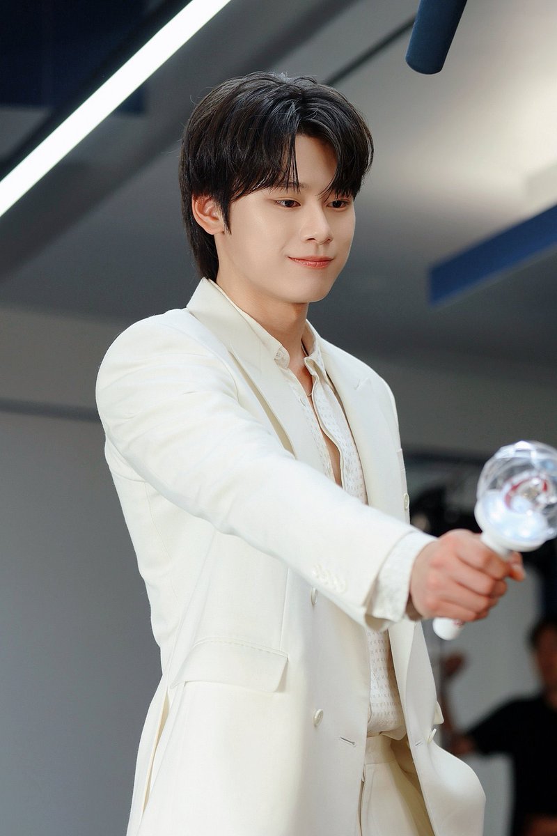 woominvrs's tweet photo. 20260723

Just Ent. X Update

Cha Woomin “My Bias, My Boss” Poster And Trailer Behind- The-Scenes https://t.co/6SuHGQEAaB