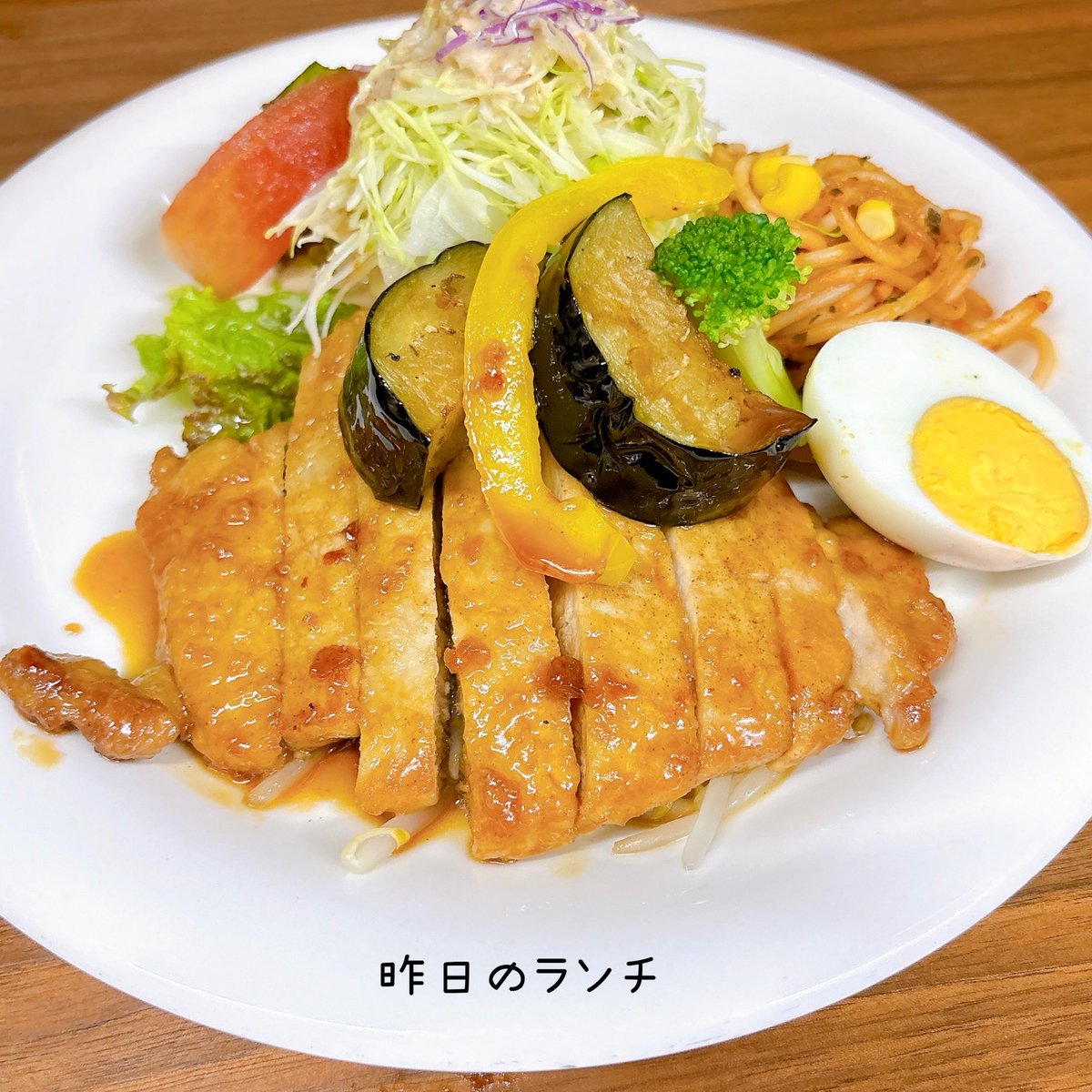 cafeE_5's tweet photo. 毎日毎日暑すぎて、外に出るのが苦しい程ですね。
そんな中をお越しいただき、ありがとうございました😊

明日も皆様のお越しをお待ちしてます！ https://t.co/j9X1yWsBwR