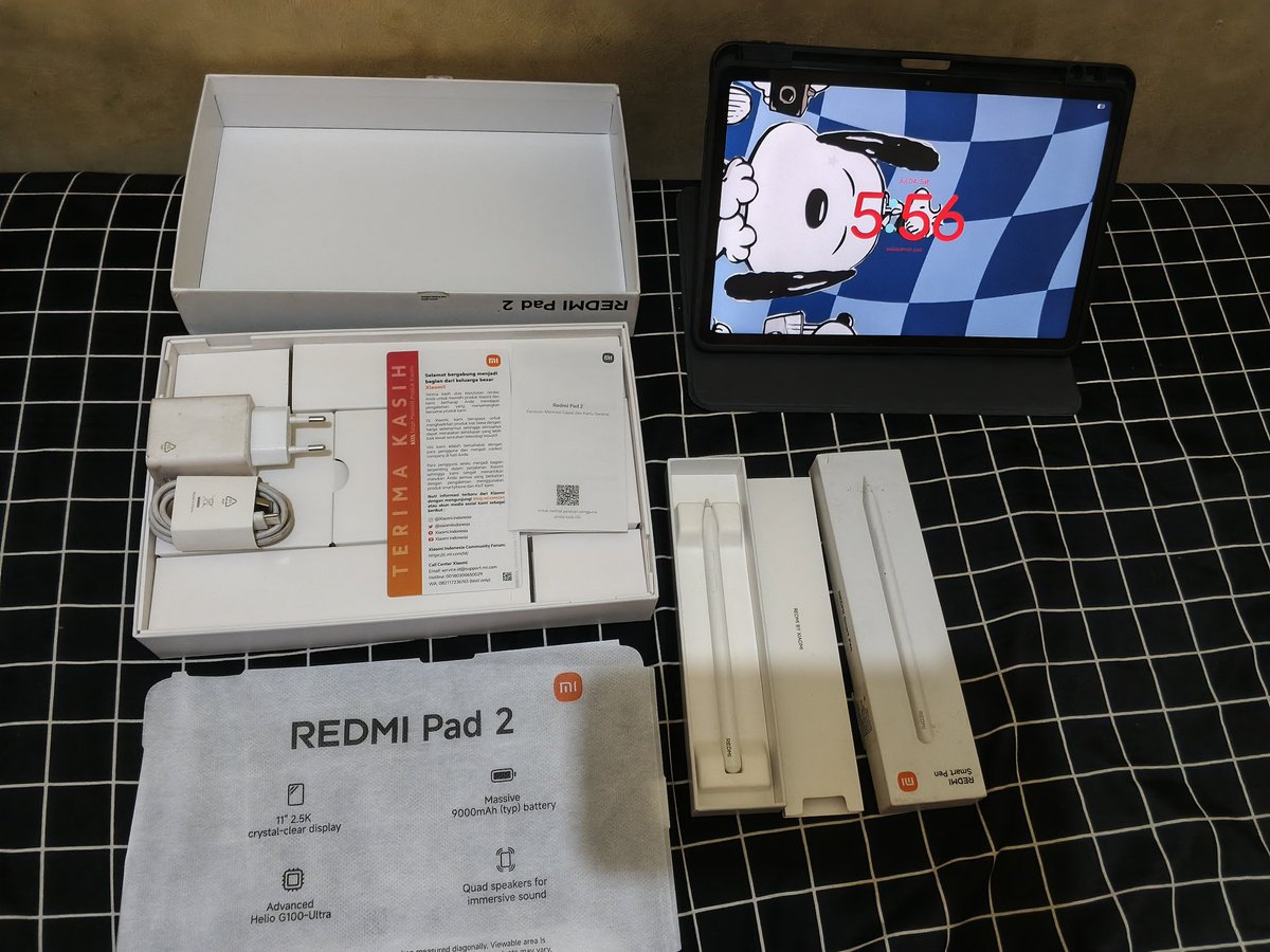 strawsecc's tweet photo. #WTS REDMI PAD 2

Want to Sell 
Redmi Pad 2 4/128gb

☆ 2.500K (bolehh nego) 
📍 yogyakarta, jogja

Include:
Charger kabel &amp; adaptor, box, tab, case 360°, pen + box

Minus : 
Charger pen nya gada soalnya mau aku pake, tapi aman bisa cas pake kabel tab nya 👍🏻👍🏻 https://t.co/PyYbNcIeot