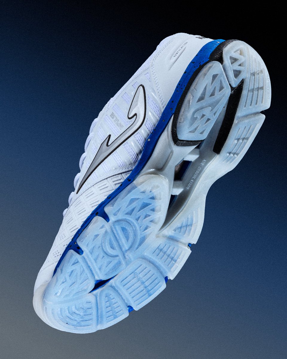 JomaSport's tweet photo. 👟 IMPULSE está diseñada para responder a las exigencias del voleibol. 🏐⚡
Velocidad, estabilidad y máxima confianza en cada apoyo.

Su combinación de tecnologías ofrece una pisada reactiva, una excelente absorción de impactos y la tracción necesaria.

https://t.co/7gq5hyDN6D https://t.co/0vGi6weztS