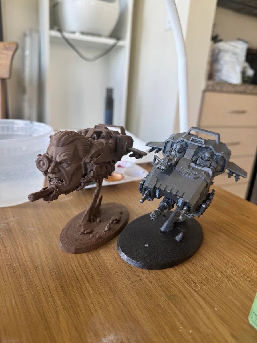 generalbohemond's tweet photo. Fuuuck, they Calgarised me land speeder https://t.co/Qs1RJoM0wn