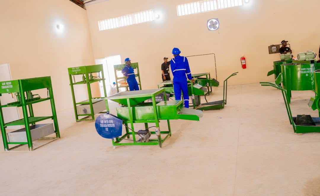 dikko_radda's tweet photo. Another Promise Fulfilled 

The commissioning of the Cassava/Gari Processing Centre in Batsari is particularly significant to me because it is a promise I made to the people during the 2023 election campaign, and today, by the grace of Allah, that promise has become a reality.

Yesterday, we commissioned the facility and renamed it the Dr. Abba Sayyadi Ruma Cassava/Gari Processing Centre in honour of the late former Minister of Agriculture and Water Resources, whose legacy of service and dedication to agricultural development remains an inspiration to us all.

This project represents our belief that agriculture must move beyond production to value addition. For too long, many of our farmers have been unable to fully benefit from their hard work due to inadequate processing facilities. This centre is designed to change that reality by providing modern processing services, reducing post-harvest losses, creating jobs and expanding economic opportunities for our people.

The facility will particularly empower women and young people, strengthen the cassava value chain, improve farmers’ incomes and stimulate rural enterprise development across Batsari and neighbouring communities.

As we continue to implement our Building Your Future agenda, we remain focused on projects that directly impact the lives of our citizens through economic empowerment, job creation and sustainable development.

I commend KASEDA and all stakeholders who contributed to the successful delivery of this important project. I also urge farmers, cooperatives, women groups and youth associations to make effective use of the facility and safeguard it for the benefit of future generations.