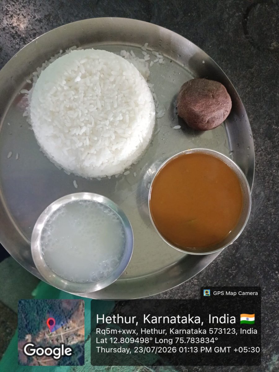 165Mdrs's tweet photo. MDRS HETHUR 165
23-07-26
Afternoon lunch 
#socialwelfare_karnataka #SocialAudit_SWDMeals https://t.co/n7BGVqhE55