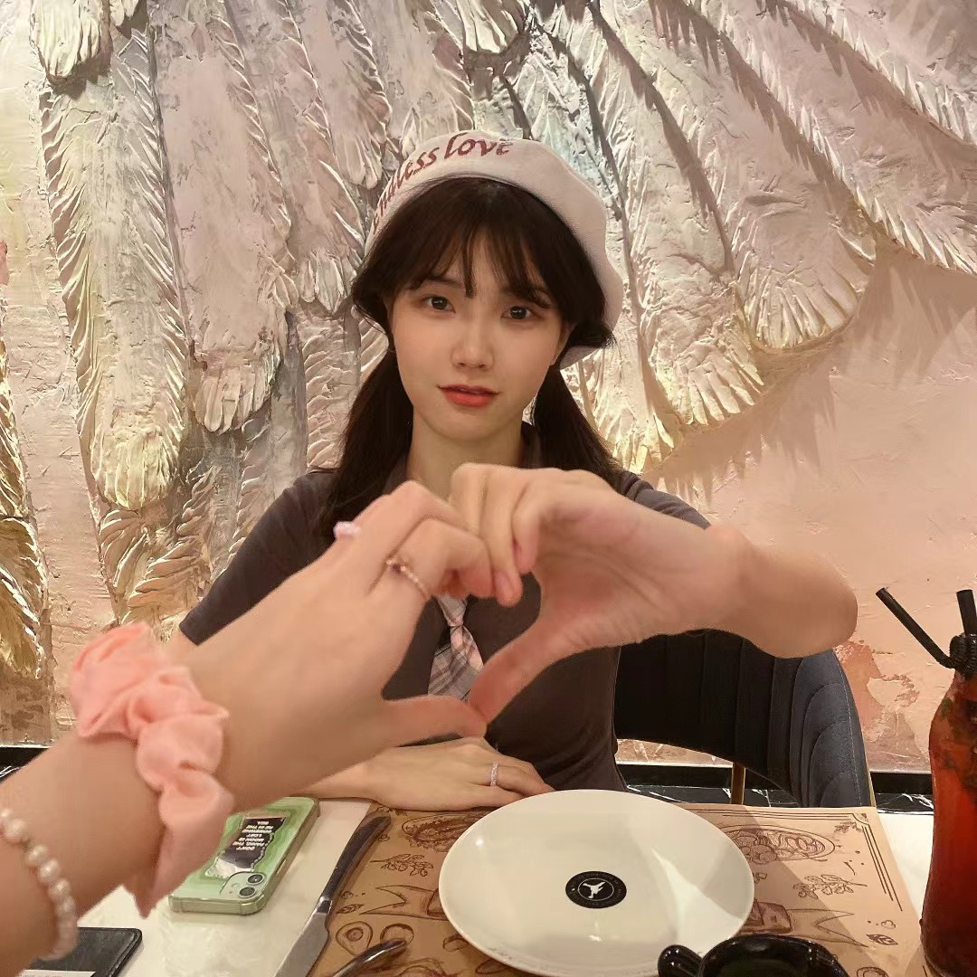 4399andCCTV's tweet photo. 有没有珠海的健身的兄弟，给我女朋友找单男，要那种可以干的很猛的，帅的优先，可以内射，怀孕了我负责 https://t.co/0olN2lLoeD
