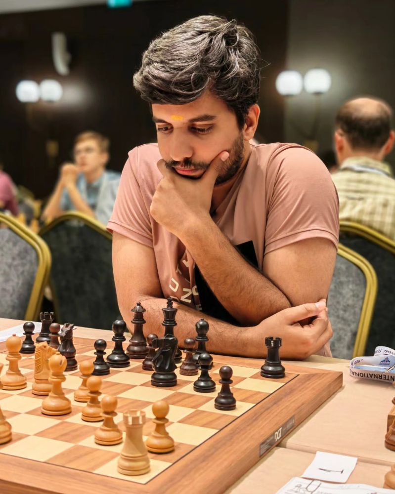 CheckmateDaily's tweet photo. GM @MitrabhaGuha, IM Sathvik Adiga, GM @GMPranavAnand and GM @Shyam_chess Sundar M are the remaining Indians to make a top ten finish.

Mitrabha also finished second in Blitz Final.

📷Serbia Chess Federation and Shahid Ahmed (3)