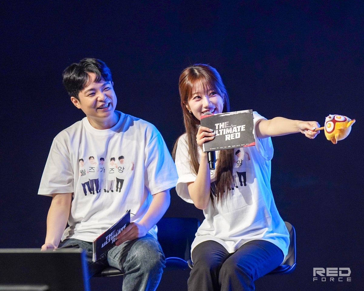 NS_RedForce's tweet photo. [📸PHOTO] #LCK

𝟸𝟶𝟸𝟼 𝙽𝚂 𝚁𝙴𝙳𝙵𝙾𝚁𝙲𝙴 𝙵𝙰𝙽 𝙼𝙴𝙴𝚃𝙸𝙽𝙶
[ ▸ ] 킹스스디리 ˙✧˖°📺 ⋆｡˚

NS BEHIND PHOTOS

Special Thanks to
Kim Su-bin (Caster) & Lee Eun-bin (Announcer) ♥

#NONGSHIM #NSRedForce #농심레드포스 #LCK #NSWIN #NS_photo
#Kingen #Sponge #Scout #Diable #Lehends