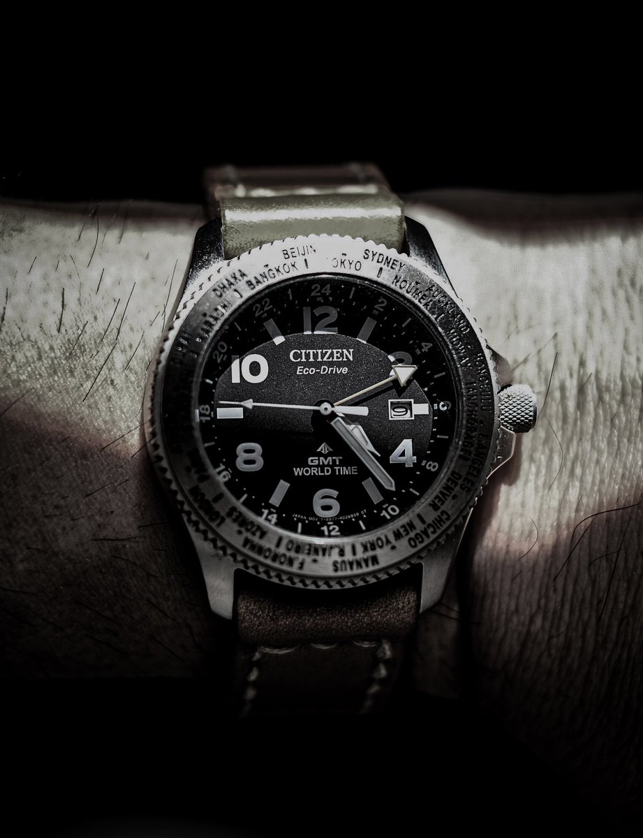 mr_p3000pro's tweet photo. 暑すぎて死ぬ…
paneraiは外に出したくないレベルの陽射し…

#ecodrive 
#citizen https://t.co/eezPMgACMF