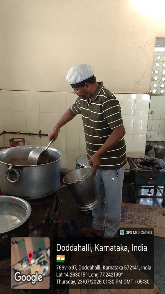 73Mdrs's tweet photo. Lunch photos on 23rd July 2026....
Photos uploaded directly to "X"as link doesn't work..@SWDGoK @Dswojdtumkur @jd_swd https://t.co/RiZqH5087R