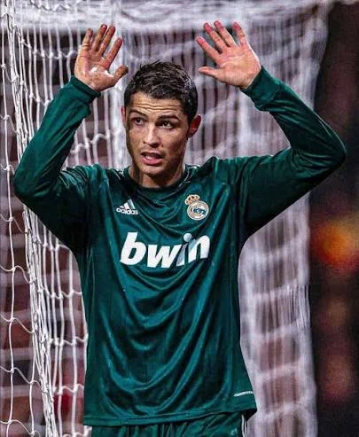 XユーザーのCentreGoals.さん: 「🚨🚨| OFFICIAL: Real Madrid drop
