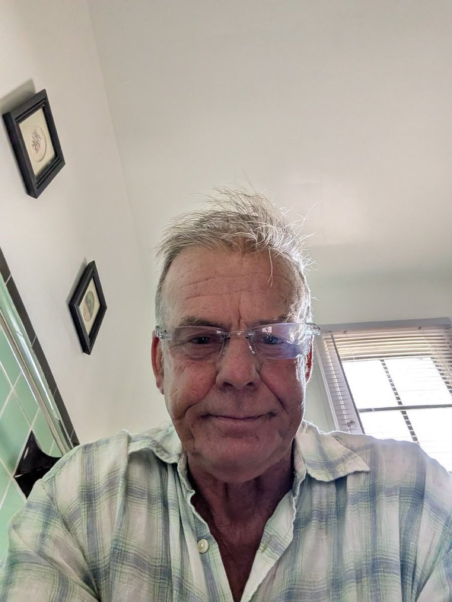 eujut74552782's tweet photo. Can i get your number im a single man https://t.co/lLcutYl6cj
