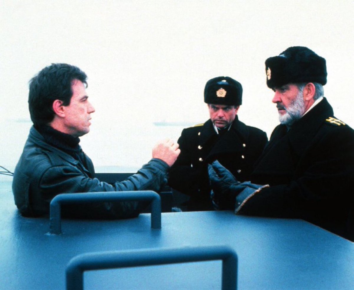 For_Film_Fans's tweet photo. John McTiernan, Sam Neill and Sean Connery on the set of

THE HUNT FOR RED OCTOBER (1990) https://t.co/x5G7HxolC3