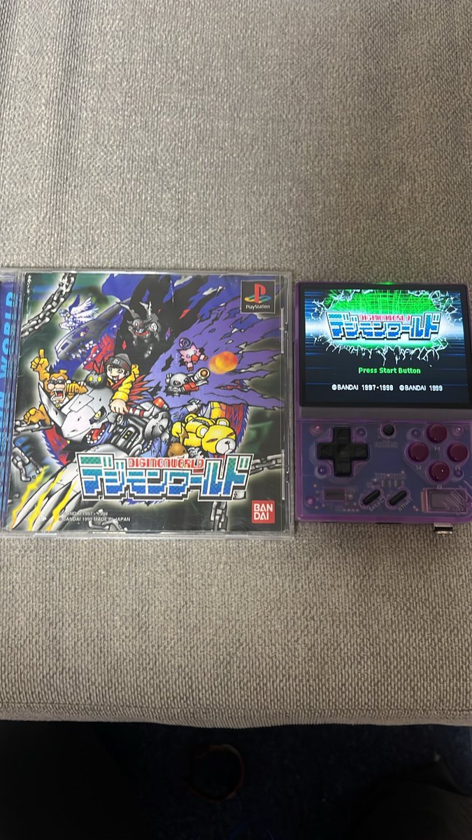 youhey_0411's tweet photo. 神ゲーきた
#miyoomini
#デジモンワールド
#ps1 https://t.co/c2o9amkwNT