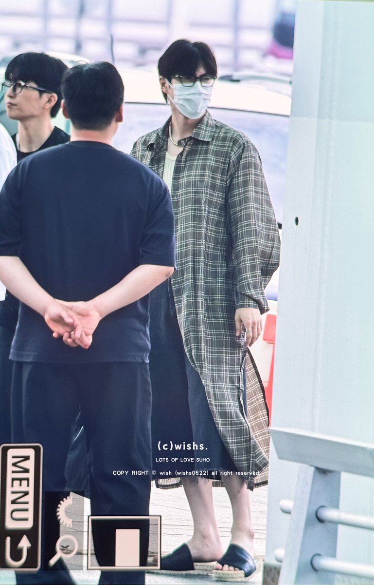 wishs0522's tweet photo. 260723 ICN

#수호 #SUHO #준면 #김준면 #金俊勉 #スホ #EXO
@weareoneEXO https://t.co/fNtNmPaGeM