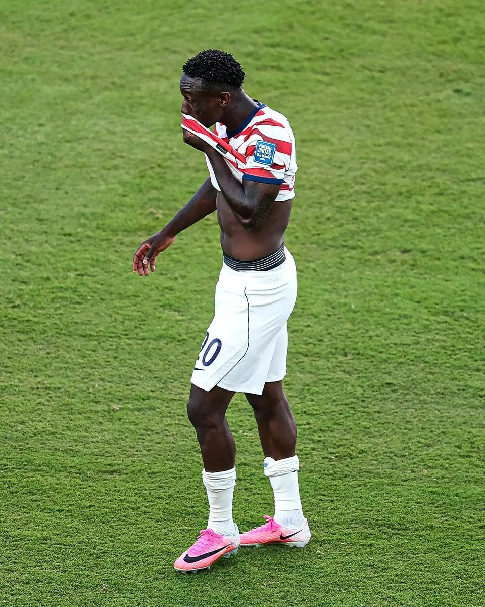 Footastic_Foot's tweet photo. 🚨🇳🇴 The Norwegian Football Federation may file a formal complaint with FIFA following Donald Trump's intervention in the Folarin Balogun case.

(Via @thetimes)

#Football #Lifestyle #FR #Followus https://t.co/6UvczbLNHY