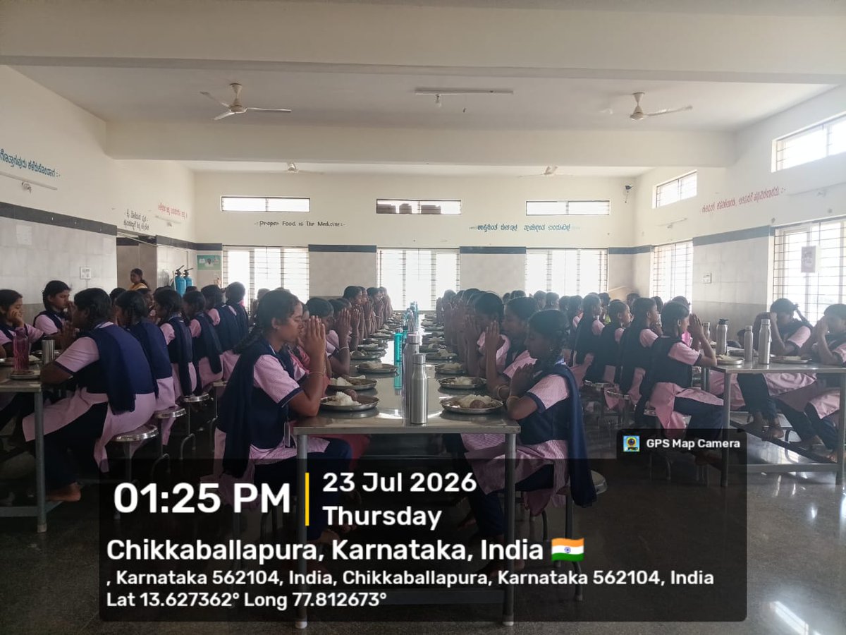 KSomenahalli's tweet photo. Today's lunch 
#SocialAudit_SWDmeals
#SocialWelfare_karanataka https://t.co/1EQNH7Ly2h