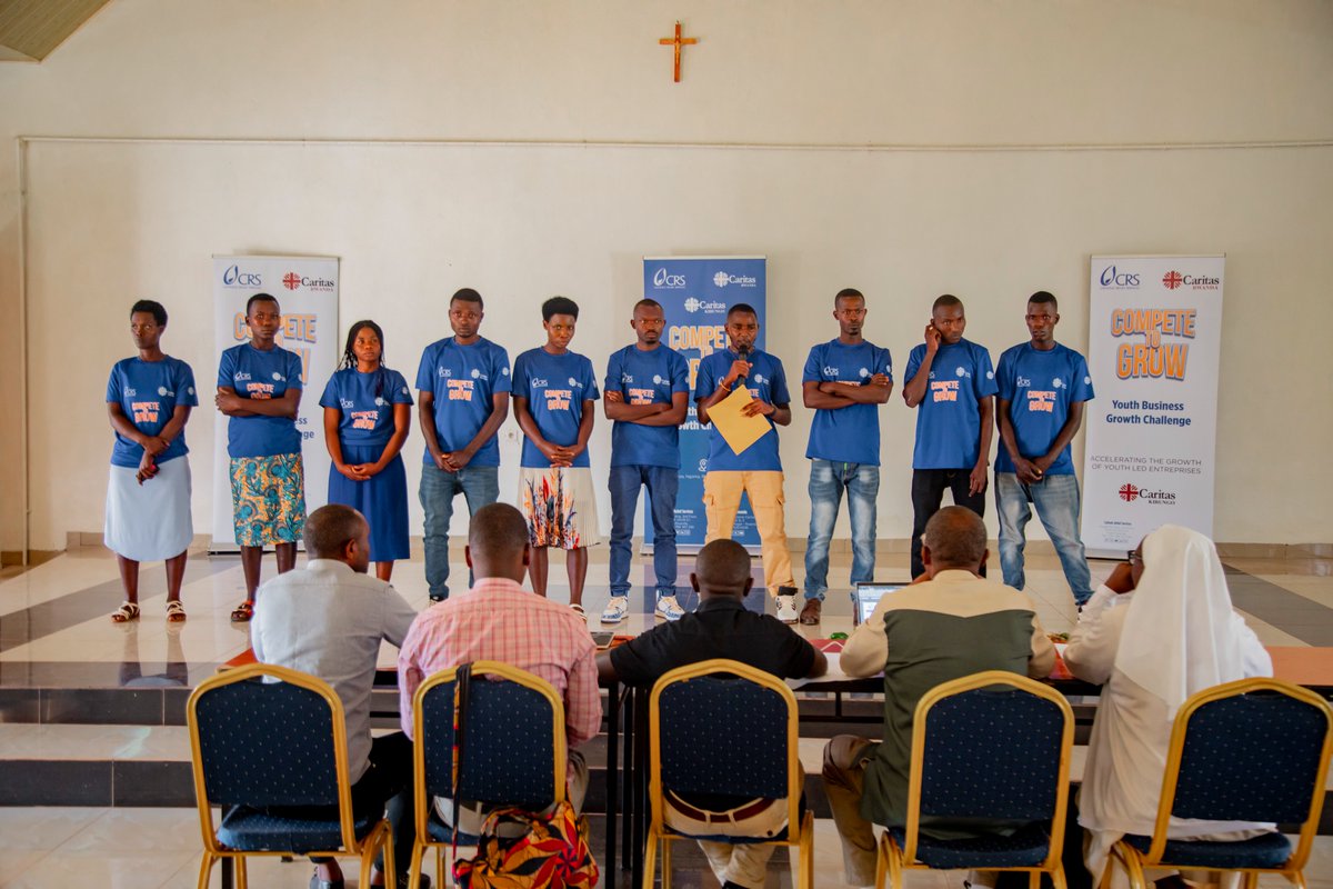 CrsRwanda's tweet photo. The #CompeteToGrow Challenge business pitching for youth’s Savings and Internal Lending Communities (SILC) groups in Ngoma district is ongoing. 

Ten groups are competing for prizes, presenting their businesses and innovations, to a panel of judges.

#BusinessGrowth #Ruralyouth https://t.co/hsGPUdP0PM